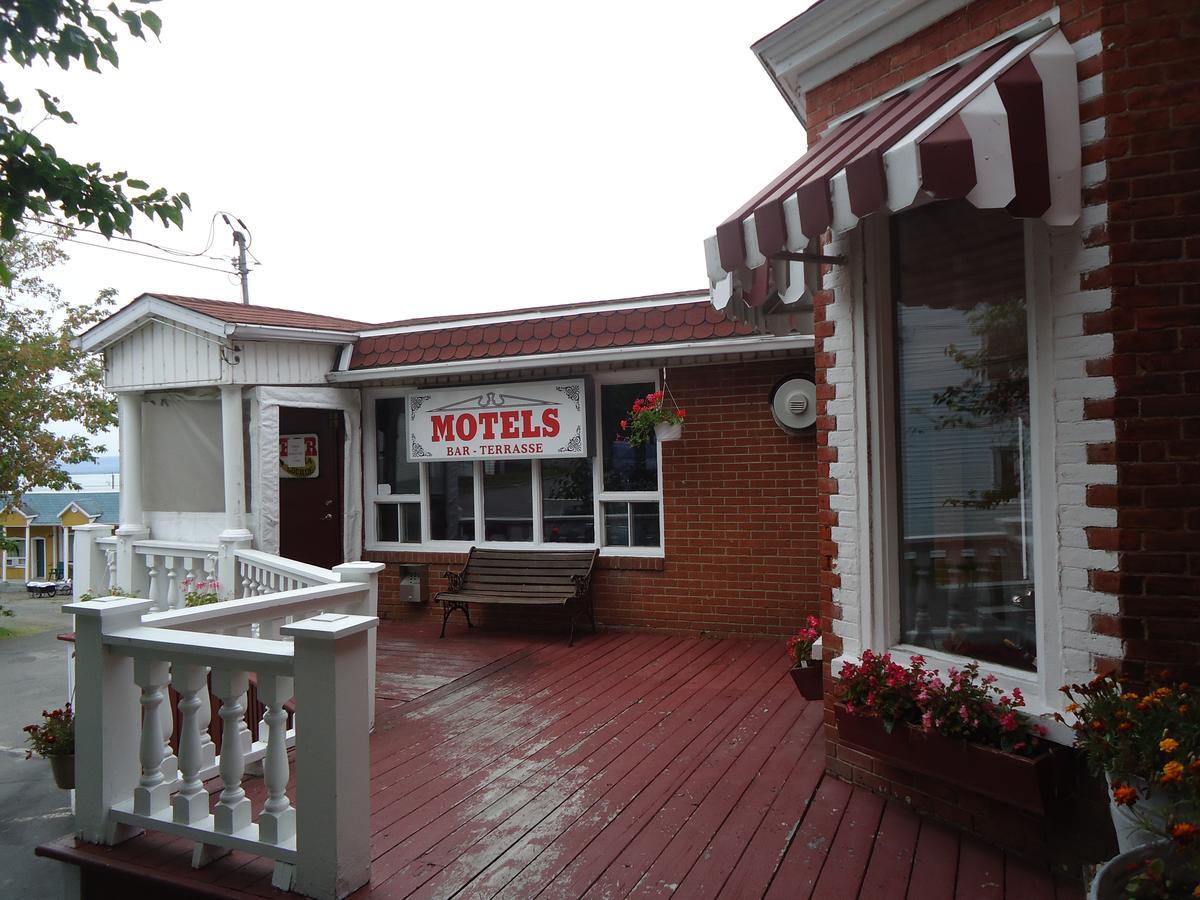 Motel Cote Rivière-du-Loup エクステリア 写真