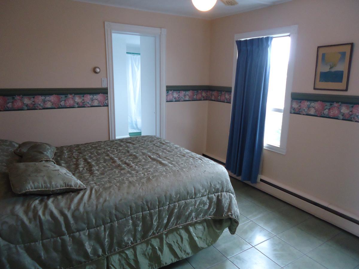 Motel Cote Rivière-du-Loup エクステリア 写真