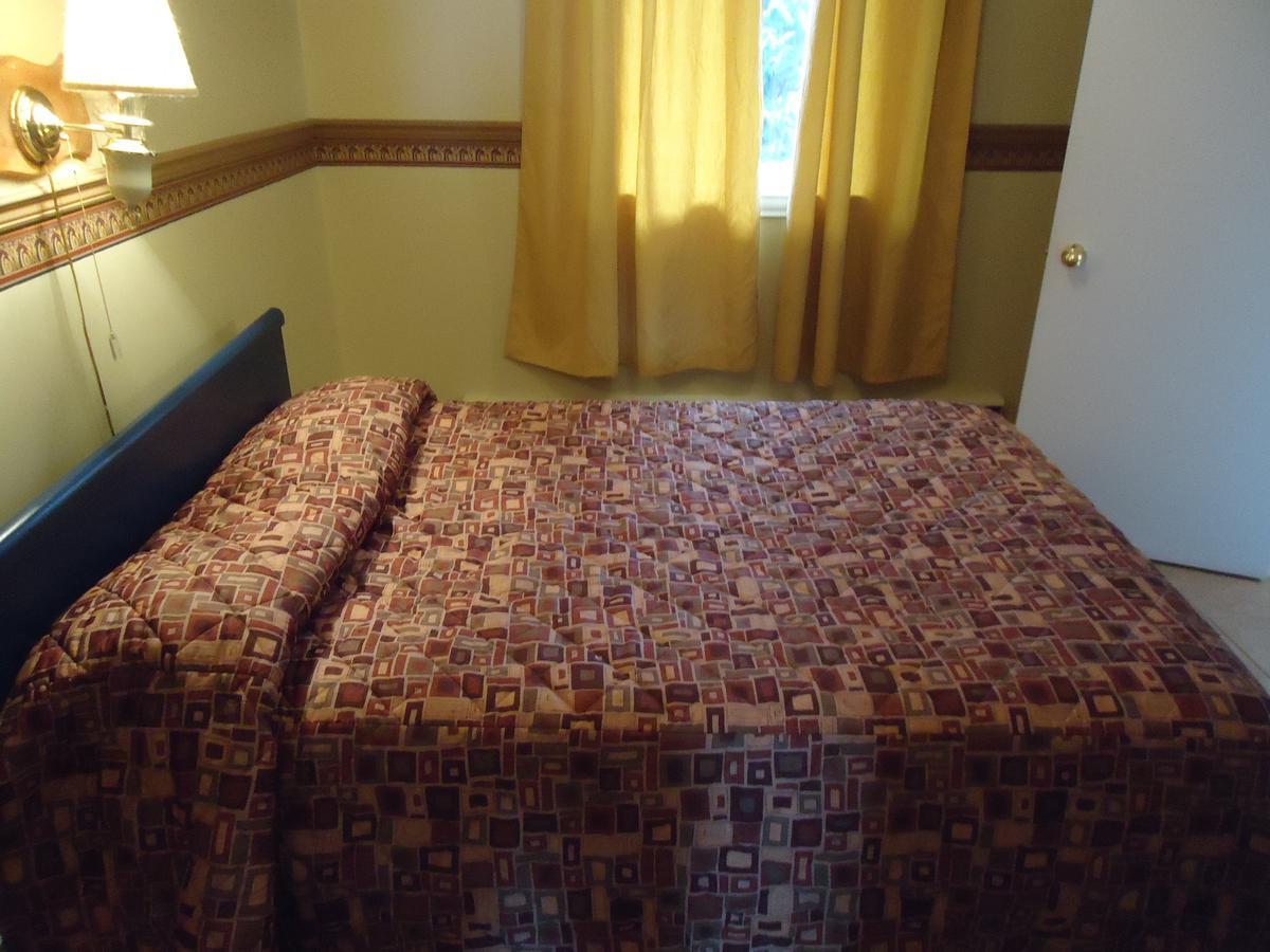 Motel Cote Rivière-du-Loup エクステリア 写真